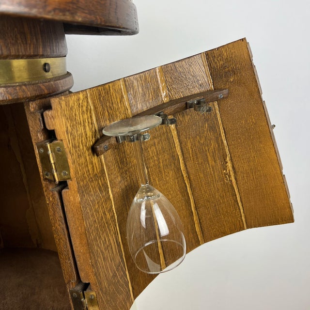 Brown Vintage Barrel-Shaped Coppered Oak Bar Cabinet, 1950s For Sale - Image 8 of 11