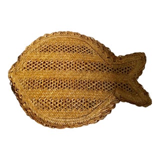 Woven Straw Fish Placemats - Set of 4 For Sale