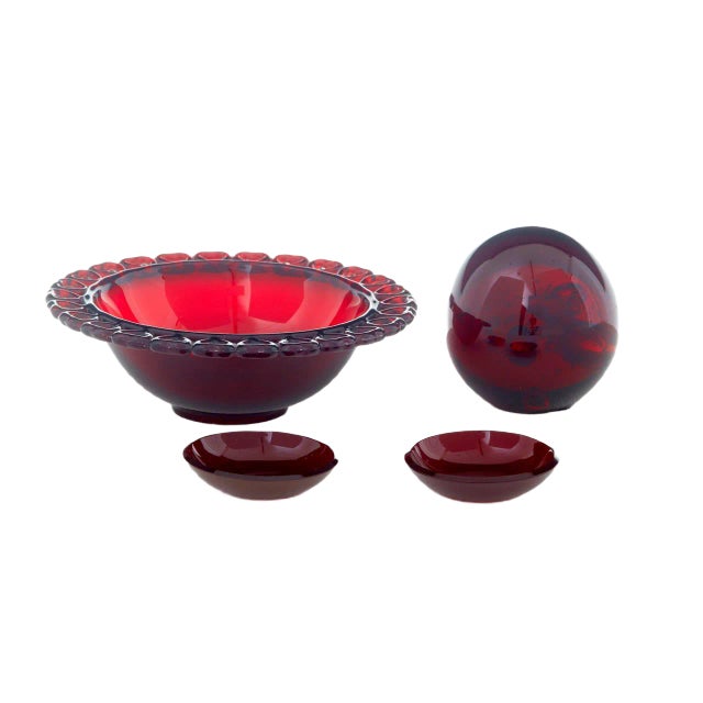 Scandinavian Red Art Glass by Monica Bratt, 1950s, Set of 4 For Sale