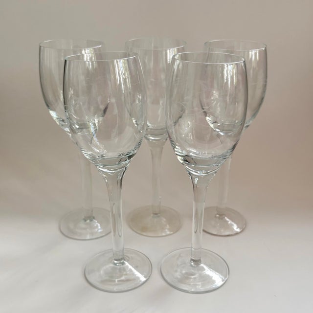 Farmhouse Vintage Handmade Etched Grapevine Tulip-Stem Wine Glasses – Set of 5 For Sale - Image 3 of 11