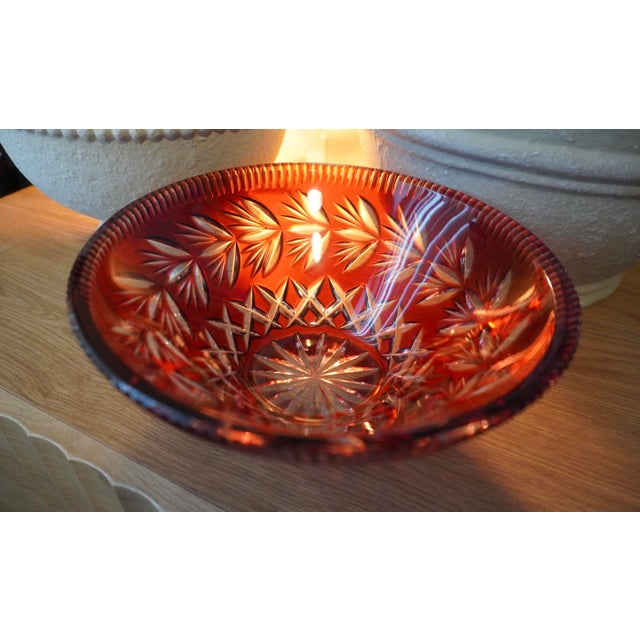 Abstract 1920s Bohemian Red Cut to Clear Crystal Decorative Bowl. For Sale - Image 3 of 6