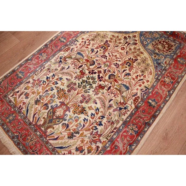 Middle Eastern Hand-Knotted Sarough Rug For Sale - Image 6 of 10