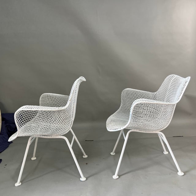 Russell Woodard Mid Century Russell Woodard "Sculptura" 5 Piece Patio Set For Sale - Image 4 of 12