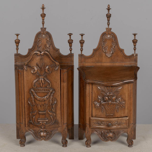 French Provincial French Provencal Walnut Boxes, Set of 2 For Sale - Image 3 of 7