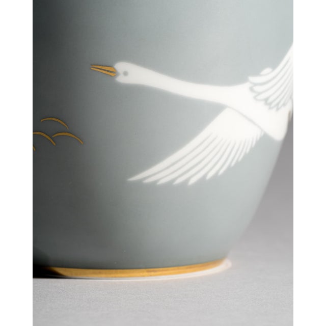 Gray German Flying Swans Vase in Glossy Porcelain from Rosenthal, 1950s For Sale - Image 8 of 10