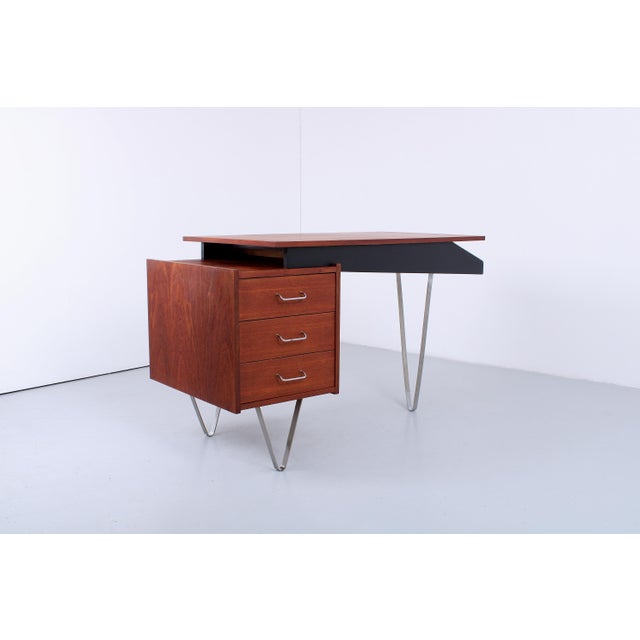 Mid-Century Modern Floating Teak Hairpin Desk from Tijsseling Nijkerk, 1950s For Sale - Image 3 of 15