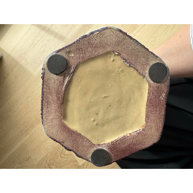 1990s Pair of Large 13.5" Hexagonal John Shedd Studio Pottery Vases - Oxblood & Turquoise Flambé For Sale - Image 5 of 6