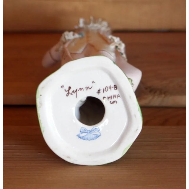 Blush Vintage Lee Wollard China Porcelain Gentleman's Lace Figurine Lynn Signed For Sale - Image 8 of 8