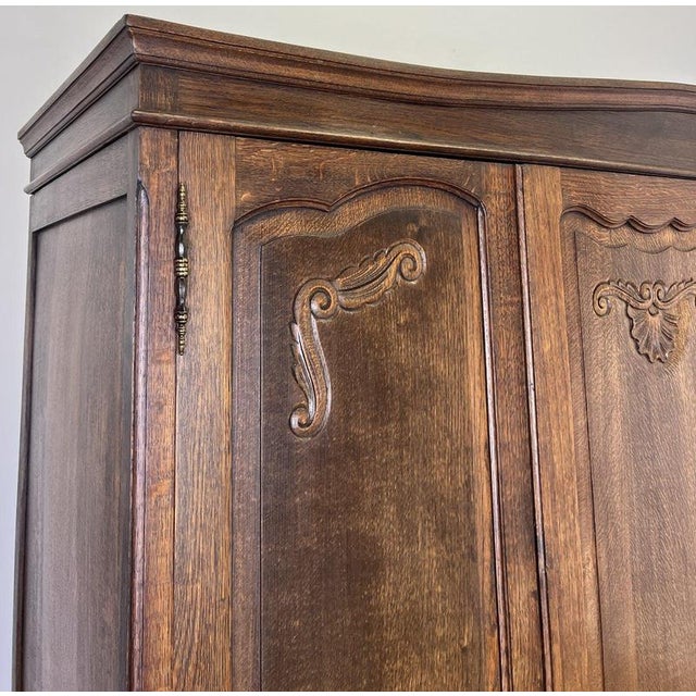 Vintage French Louis XVI Style Carved Oak 4-Door Wardrobe For Sale - Image 6 of 18