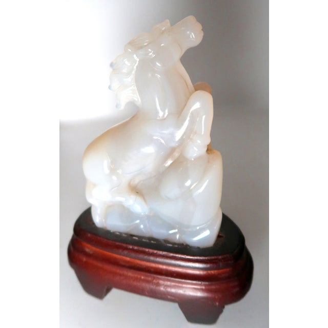 Chinese Early 20th Century Well-Carved Agate Sculpture of a Rearing Horse, Beautiful Natural Stone, Attached to Fitted Wooden Base For Sale - Image 3 of 10