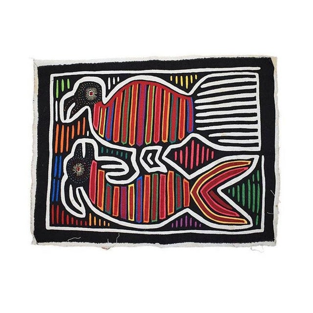 Mid 20th Century Kuna Mola Appliqué Brightly Colored Bird Wall Tapestry - Central America For Sale - Image 5 of 5