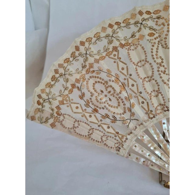 19th Century Antique European Embroidered Floral Fan with Sea Snail Shell Sticks, 1890 For Sale - Image 5 of 11