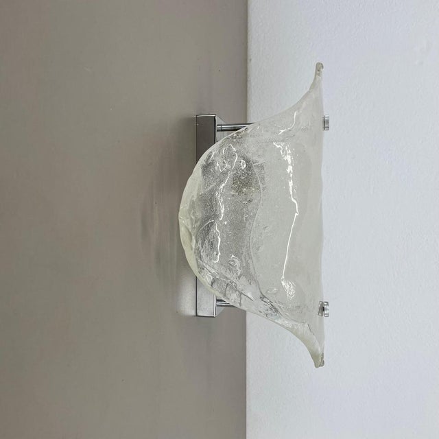 Large Vintage Hollywood Regency Ice Glass Wall Light Made from Kalmar Lights, 1970 For Sale - Image 12 of 18