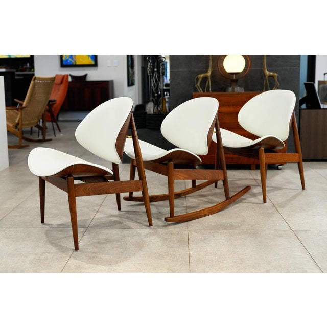 Seymour James Wiener for Kodawood Clam Shell Chairs Set – Rocker + 2 Lounge MCM 50's For Sale - Image 14 of 16