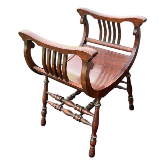 Early 20th-Century Solid Wood Vanity Saddle Chair For Sale