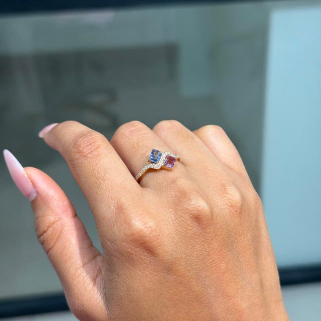 Not Yet Made - Made To Order VRJewels 14k Yellow Gold Multi Sapphire & Diamond Toi Et Moi Wave Ring Size 6 For Sale - Image 5 of 16