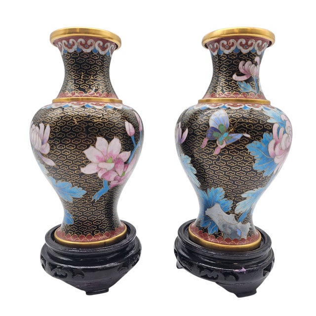 Chinese Jingfa Chinese Cloisonné Enamel Peony and Butterfly Vases on Wood Stands, Pair For Sale - Image 3 of 8