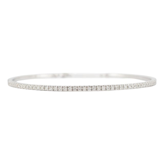 Ladies 14k White Gold 1.50ctw Diamond Flexible Tennis Bangle Bracelet For Sale