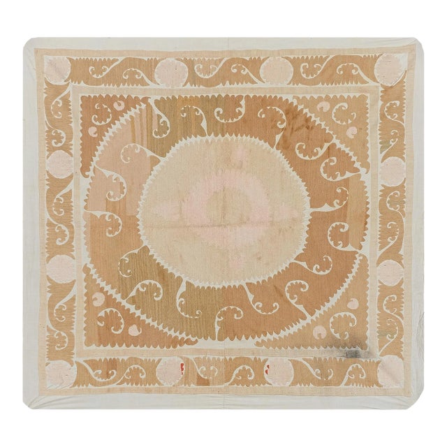 Vintage Suzani Wall Hanging Decor With Neutral Color For Sale