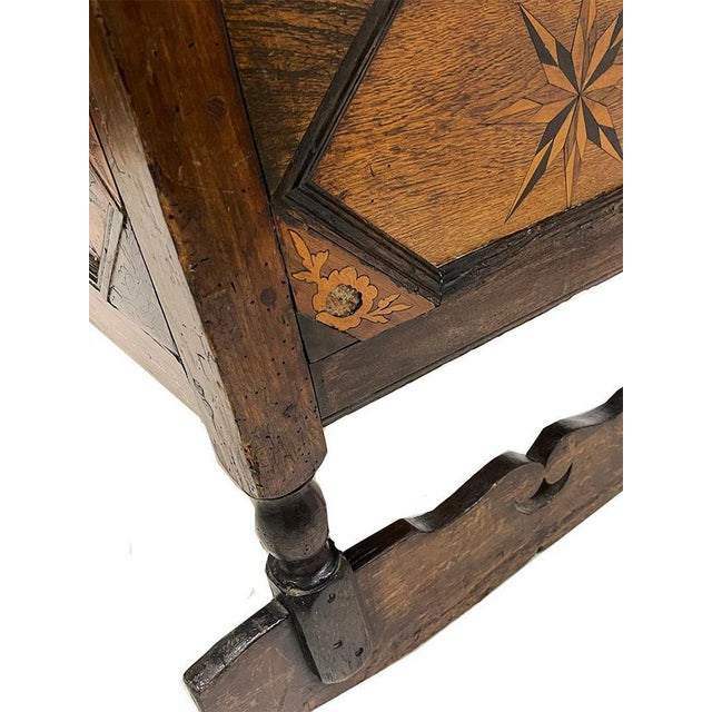 18th Century English Oak Childrens Cradle For Sale - Image 5 of 18