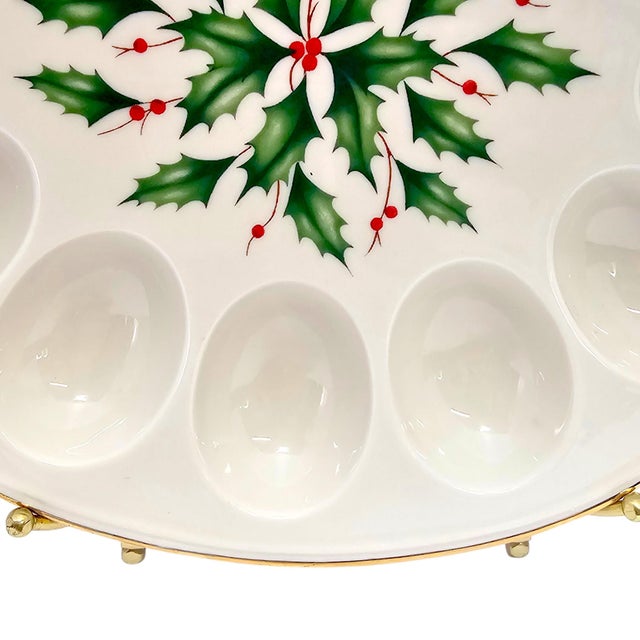 Late 20th Century Lenox Holiday Holly-and-Berry Porcelain Deviled Egg Platter With Gold Trim For Sale - Image 10 of 11