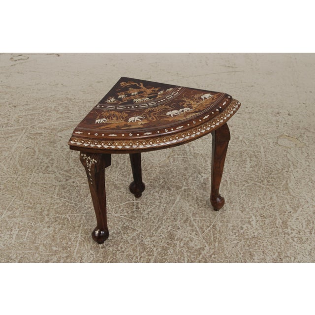 Vintage Anglo Indian Round Inlaid Coffee Table W. 4 Stools For Sale - Image 14 of 18