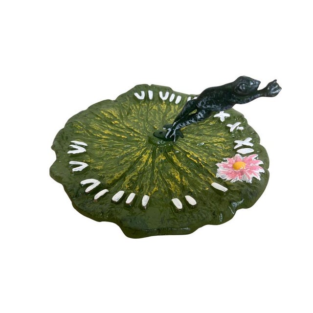 Metal Edwardian Cast Iron Lily Pad Sundial with Leaping Frog For Sale - Image 7 of 7