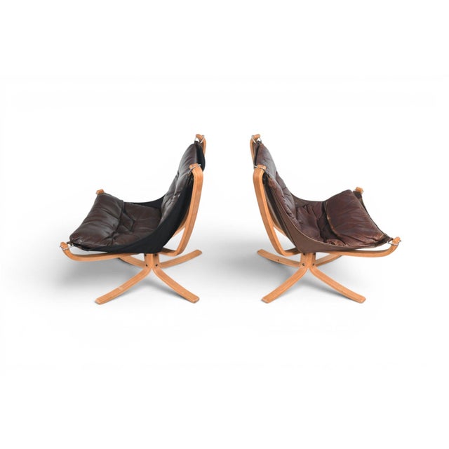 Mid 20th Century Mid 20th Century Pair of Lowback Sigurd Ressell Falcon Chairs in Lacquered Beech For Sale - Image 5 of 11