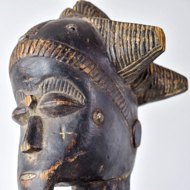 Early 20th Century Anyi Attye Standing Male Figure Côte d'Ivoire For Sale - Image 14 of 17