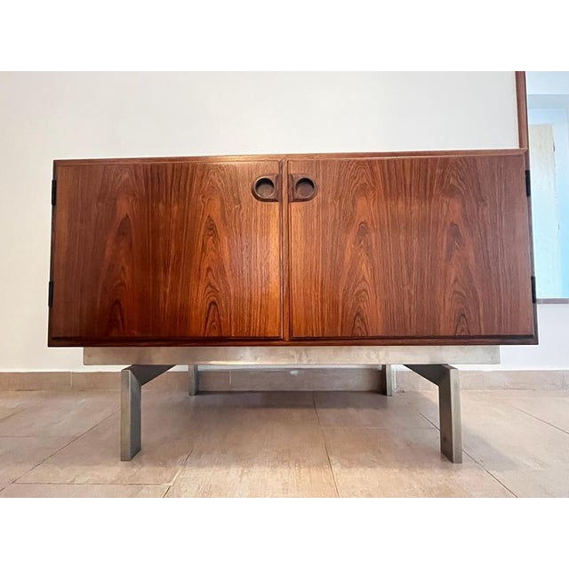 Mid-Century Modern Danish Rosewood Sideboard, 1960s For Sale - Image 3 of 9