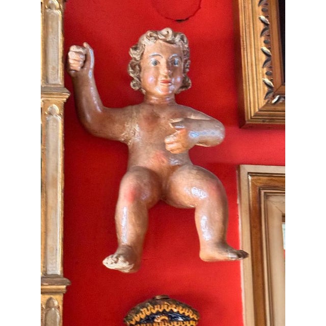 Brown Spanish Carved Polychrome Wooden Cherubs, Baroque, 1650, Set of 2 For Sale - Image 8 of 9