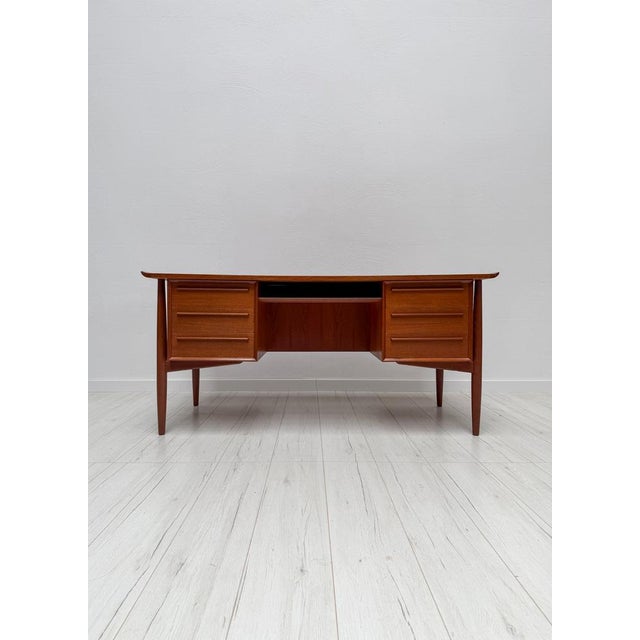 Beautiful vintage danish writing desk from the 1960s designed by arne vodder for h.p. Hansen. Elegant scandinavian mid-...