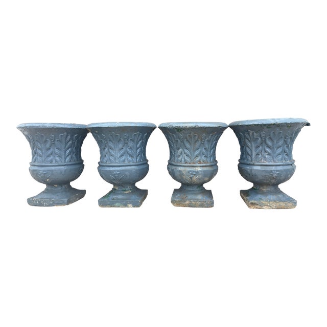 1940s Mid-Century Neoclassical Acanthus Leaf Cast Stone Pedestal Urns - Set of 4 For Sale