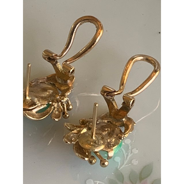 1960s Vintage 14k Gold Jade Cabochon Earrings, A Pair For Sale - Image 5 of 9