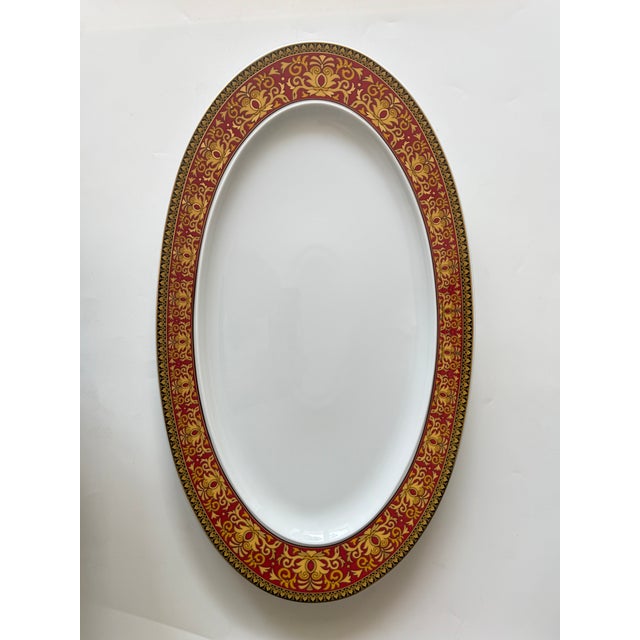 Ceramic Medusa Fish Plate by Versace for Rosenthal, 1990s For Sale - Image 7 of 7