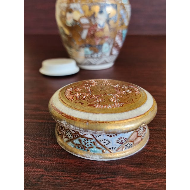Antique Japanese Gilded Porcelain Satsuma Jar With Lid For Sale - Image 12 of 12