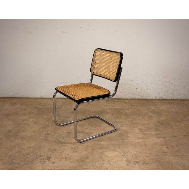 Bauhaus S32 V Cantilever Chair by Marcel Breuer for Thonet, Set of 3 For Sale - Image 3 of 14
