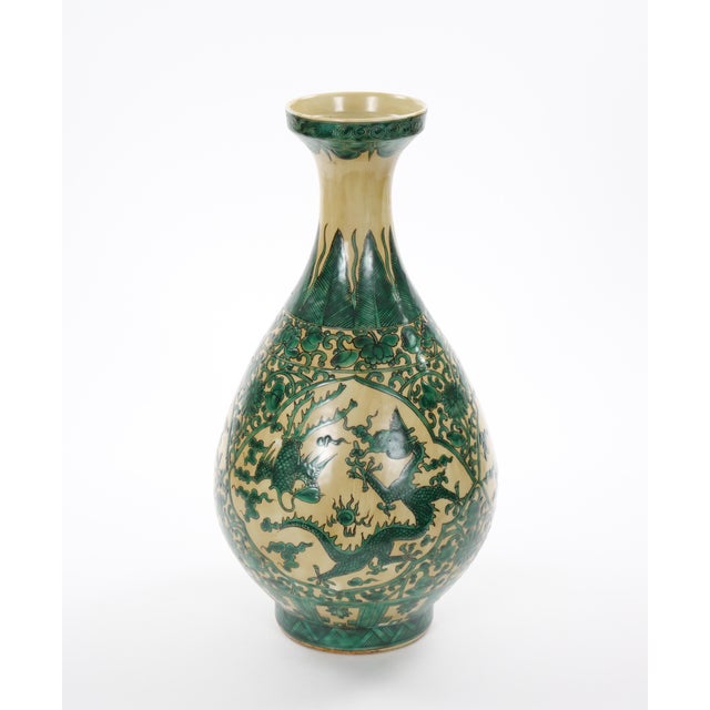 Green Antique Asian Porcelain Vase / Figural Landscape / Intricate Foliate Decoration For Sale - Image 8 of 8