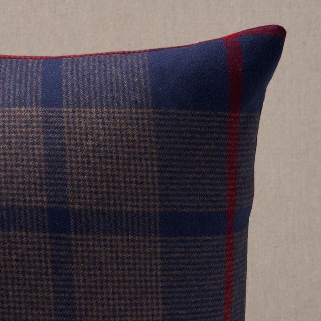 This pillow features Montana Wool Plaid with a knife edge finish. Montana Wool Plaid is a fine, tightly woven houndstooth...