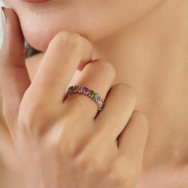 Metal Boho 3.74 Ct Oval Multicolor Tourmaline Full Eternity Ring in 925 Sterling Silver Size 7.5 For Sale - Image 7 of 15