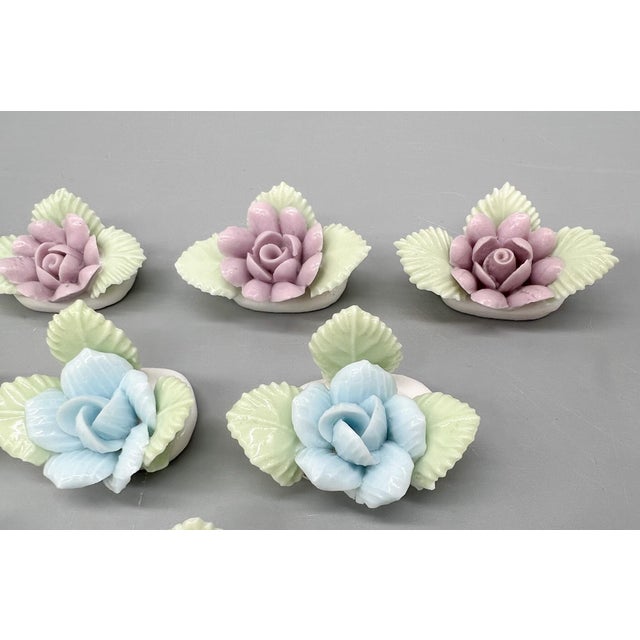 Late 20th Century Set of 18 Vintage Ardalt Porcelain Floral Place Card Holders – Pastel Flowers – Spring Entertaining / Cottagecore / Romantic Tabletop For Sale - Image 5 of 14