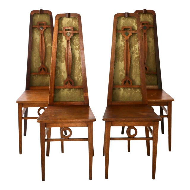 Late 19th Century Arts & Crafts Movement Walnut Chairs with High Openwork Backs, England, Set of 4 For Sale