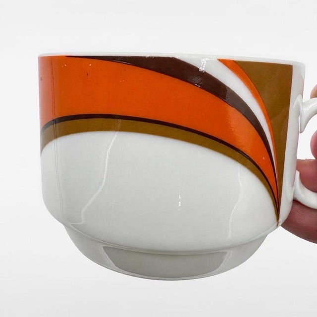 1970s Bavaria Orange Graphic Coffee Cups from Schirnding, 1970s, Set of 6 For Sale - Image 5 of 8