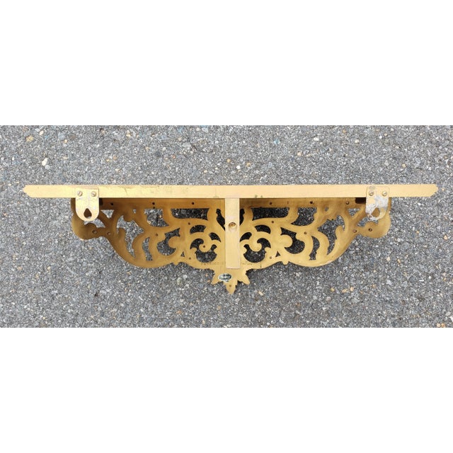 1960s 24" Syroco Ornamental Italian Style Giltwood Wall Shelf Bracket For Sale - Image 5 of 7