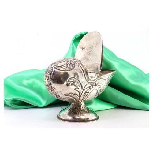 Silver Shuttle with Reliefs and Applications For Sale - Image 5 of 7