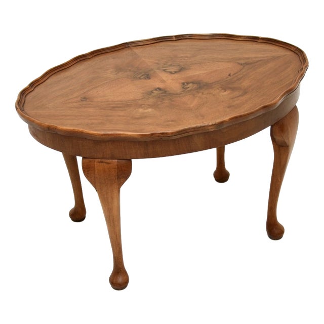 Figured Walnut Pie Crust Coffee Table, 1930s For Sale