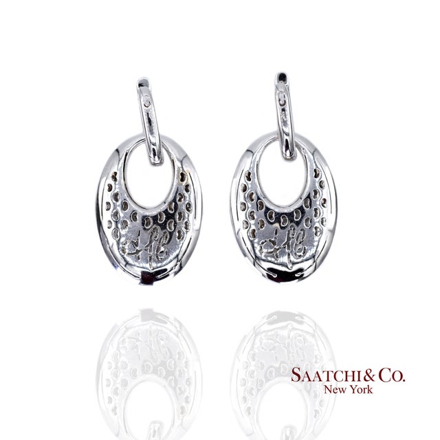 White 18k (750) White Gold Natural Diamond Earring - Set of 2 For Sale - Image 8 of 9