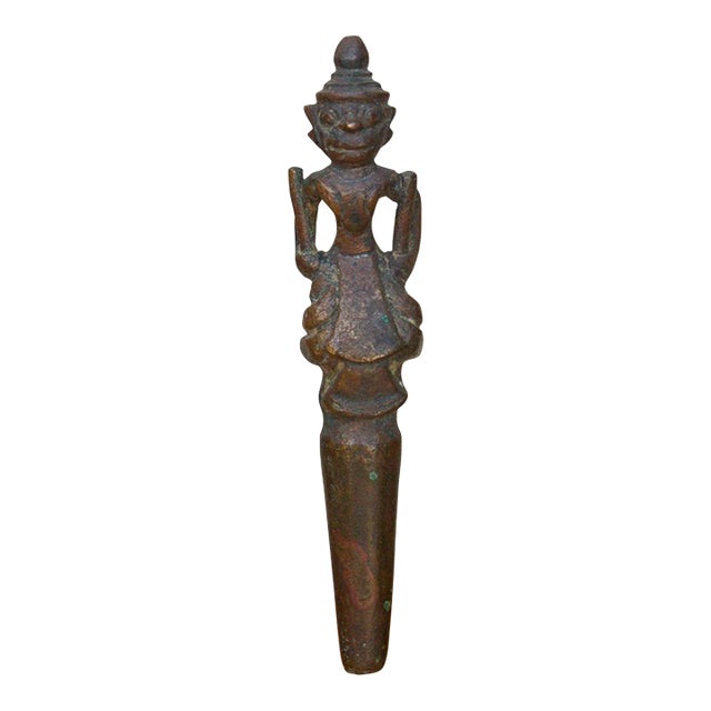Masterfully Cast Antique Bronze Figural Vessel Cap For Sale
