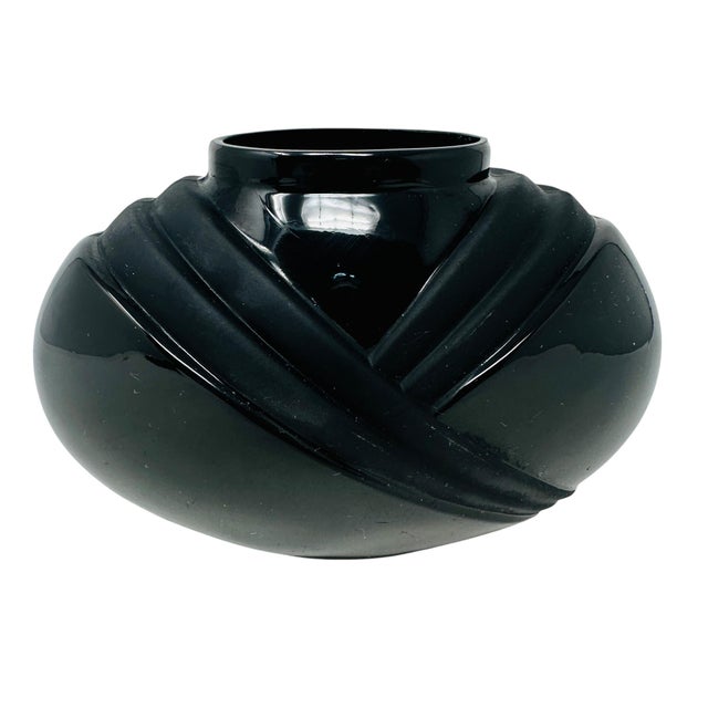 Art Deco Stunning 1980s Postmodern "Noir" Black Glass Vase by Two's Company, Inc. For Sale - Image 3 of 9