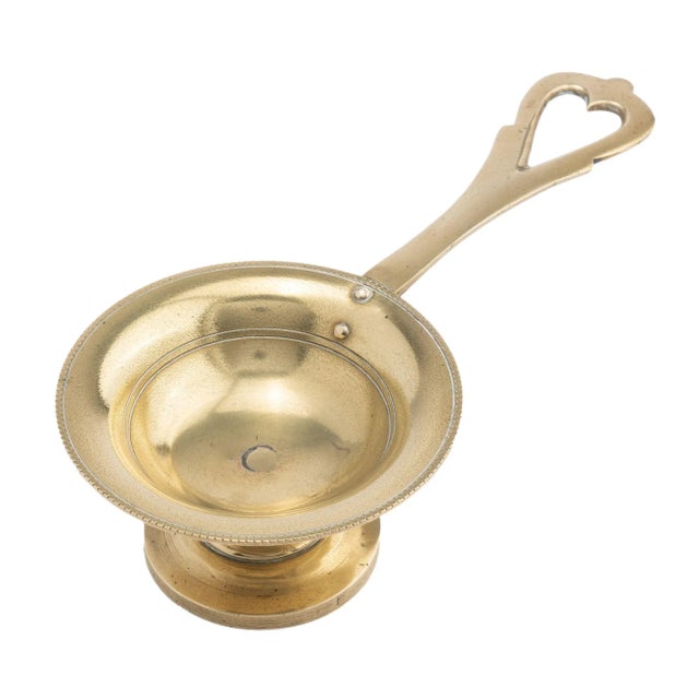 English Cast Brass Taster Dish With Pedestal Base, 1775-1800 For Sale In Chicago - Image 6 of 6